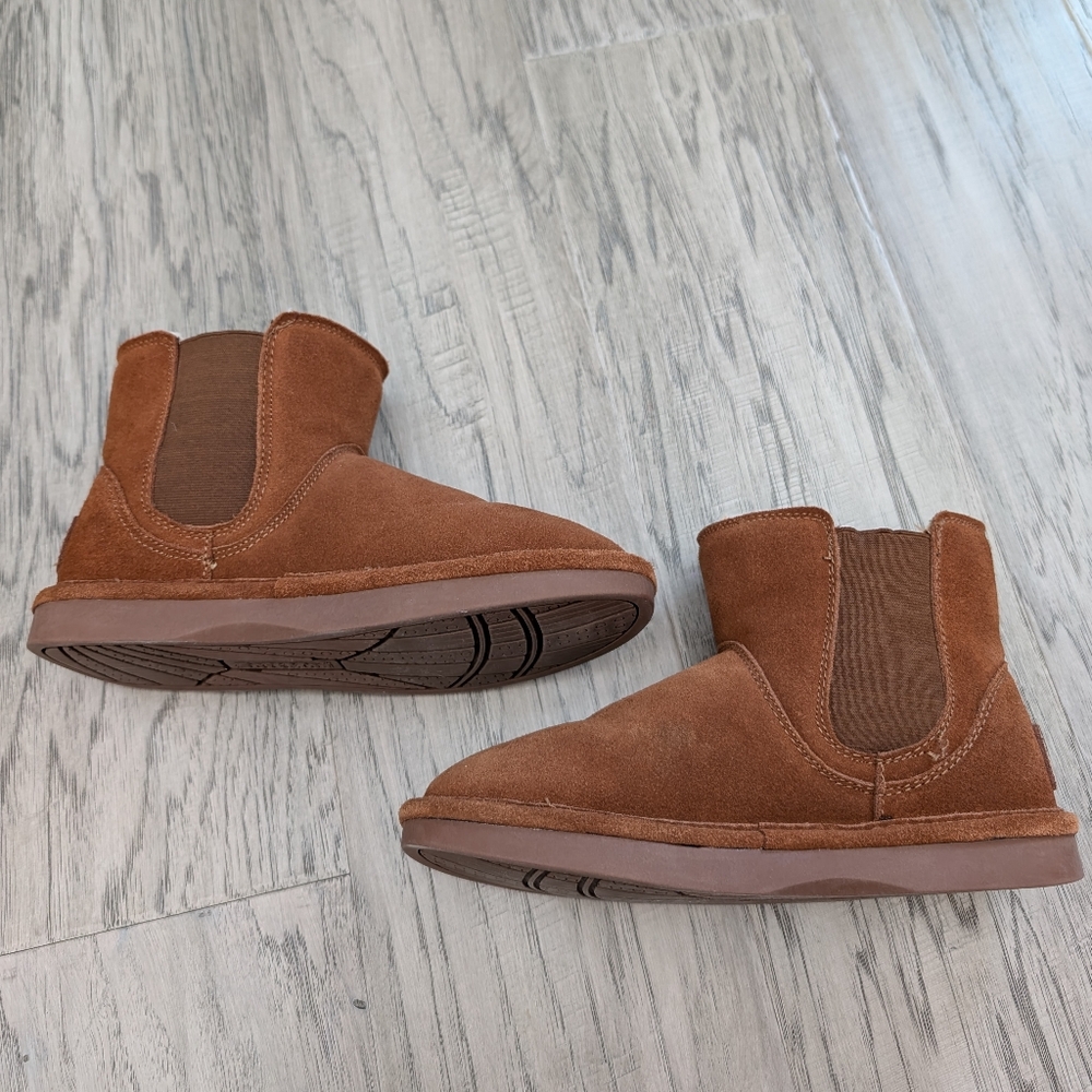 SoftMoc Smoc Suede Leather Slipper Booties - Picture 5 of 8